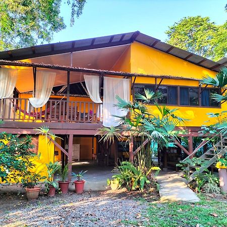 Cabinas Coconut Grove Puerto Viejo de Talamanca Exterior foto