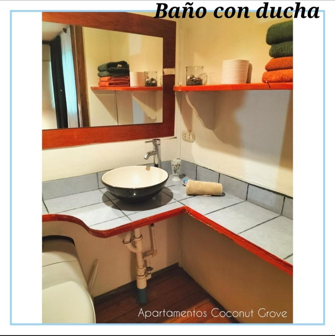 Cabinas Coconut Grove Puerto Viejo de Talamanca Exterior foto
